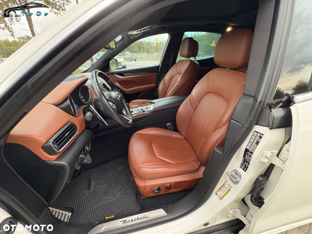 Maserati Levante S Granlusso - 18