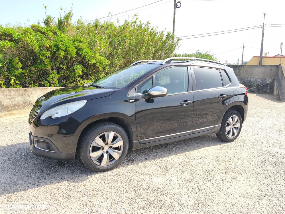 Peugeot 2008 1.6 BlueHDi Style - 1