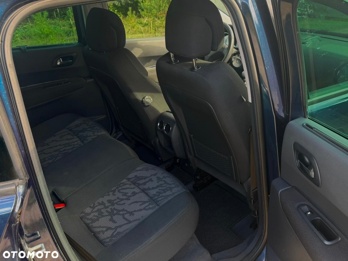 Peugeot 3008 1.6 Premium - 15