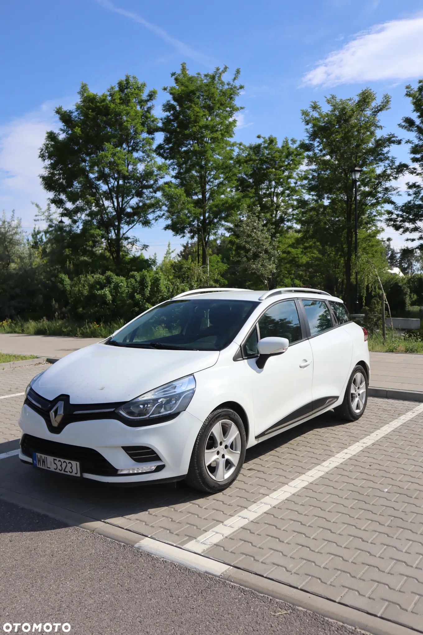 Renault Clio - 1