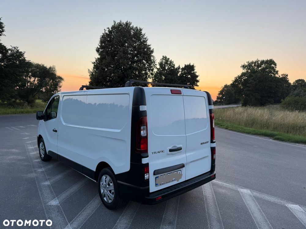 Renault Trafic - 12