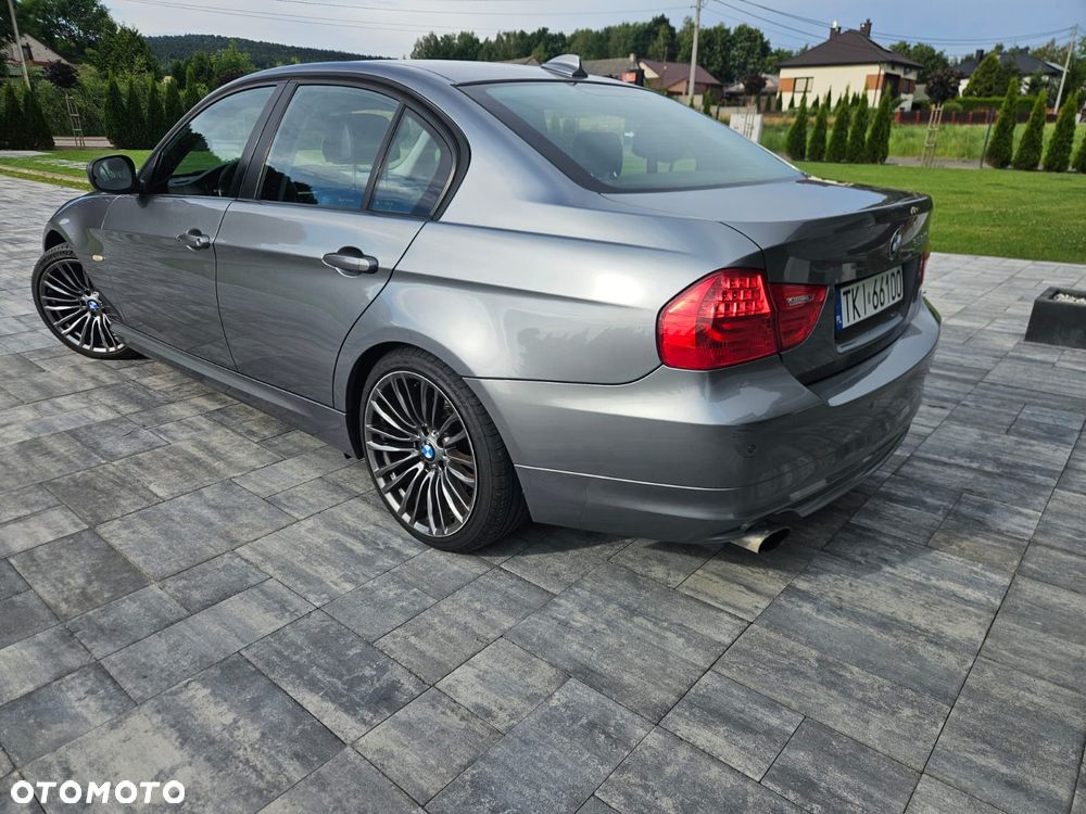 BMW Seria 3 320d Efficient Dynamics Sport Line EU6 - 5