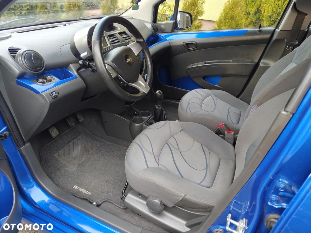 Chevrolet Spark 1.2 LT - 11