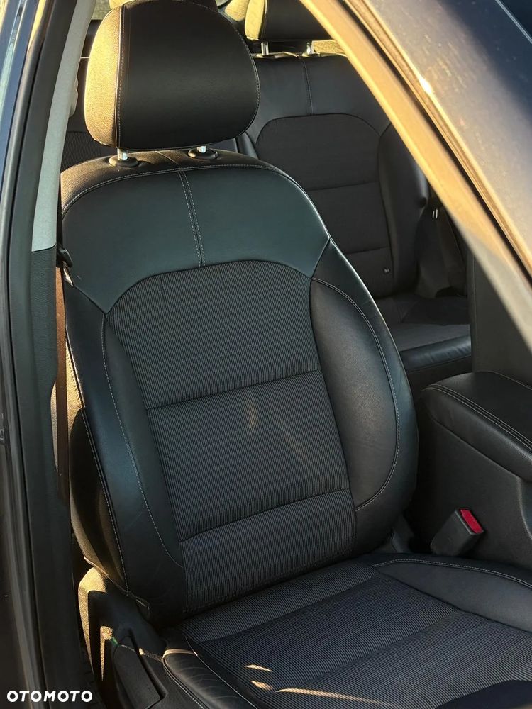 Kia Niro 1.6 GDI Hybrid L - 15