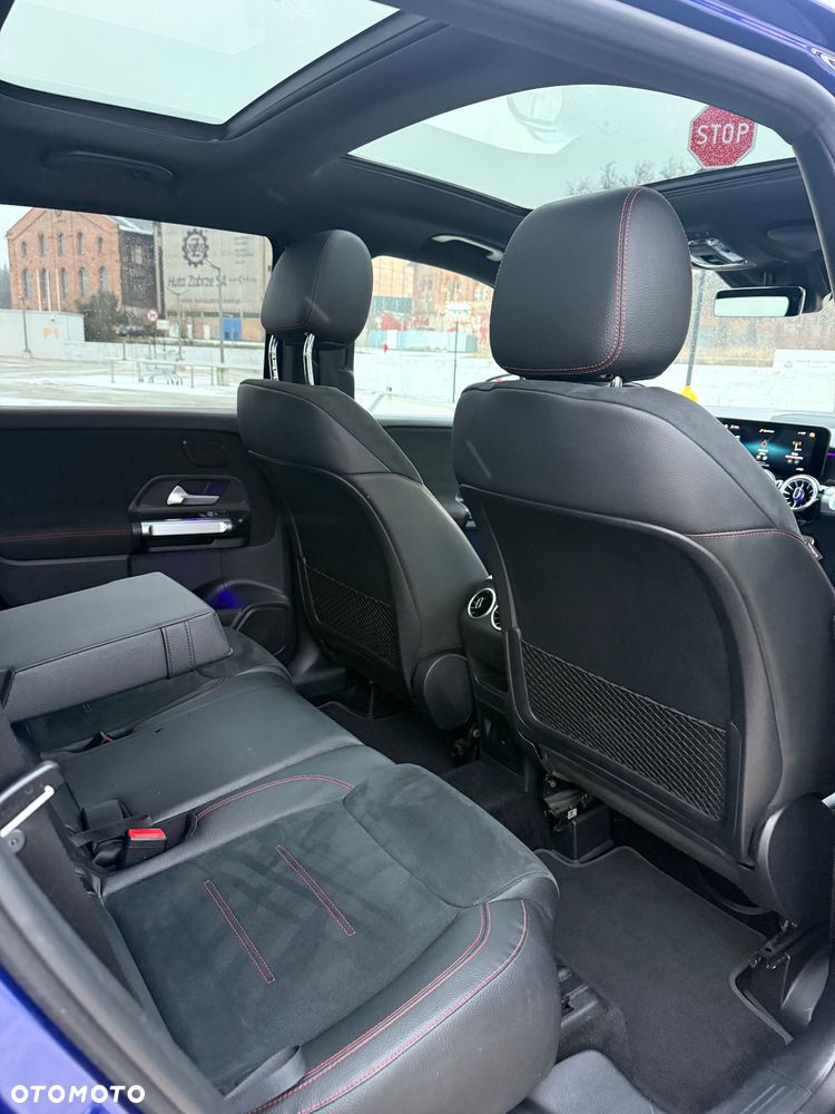 Mercedes-Benz GLB 220 d 4Matic 8G-DCT AMG Line - 20