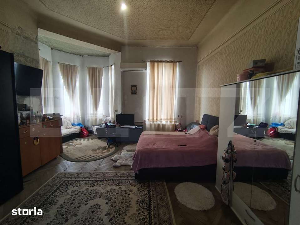 OPORTUNITATE - Apartament in zona centrala, 174 mp — fotografia 1