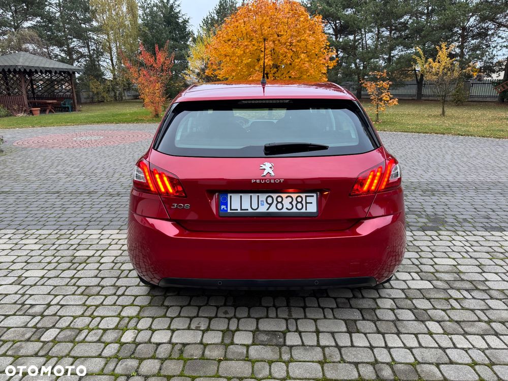 Peugeot 308 - 4