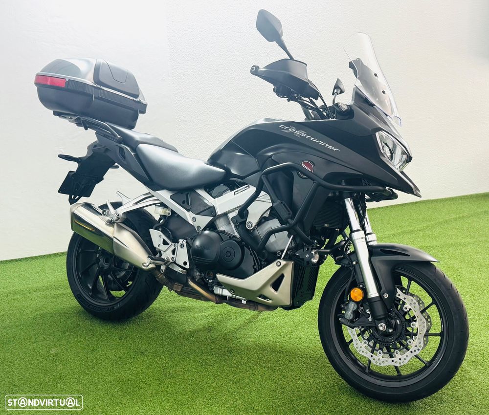 Honda VFR Crossrunner 800X - 8