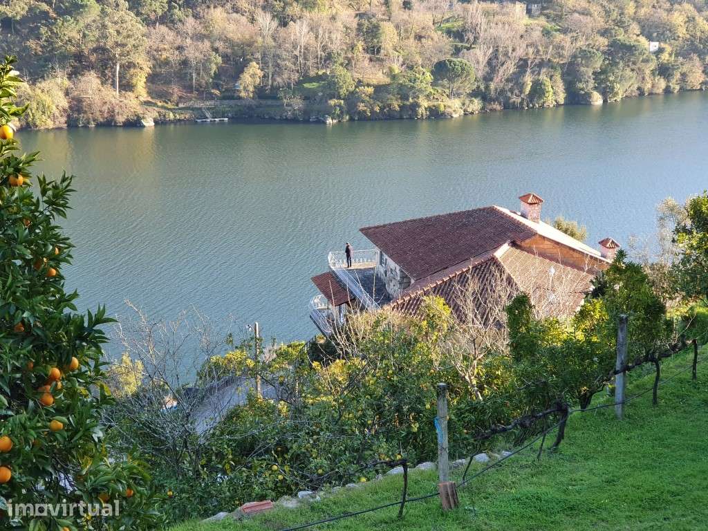 Moradia rústica com vista deslumbrante sobre o Rio Douro - Grande imagem: 3/29