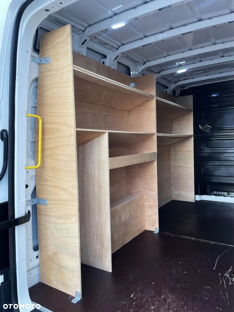 Volkswagen Crafter - 4