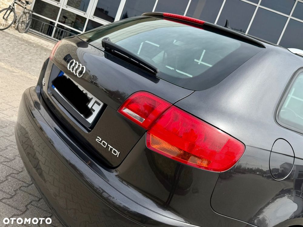 Audi A3 Sportback 2.0 TDI Ambiente - 33