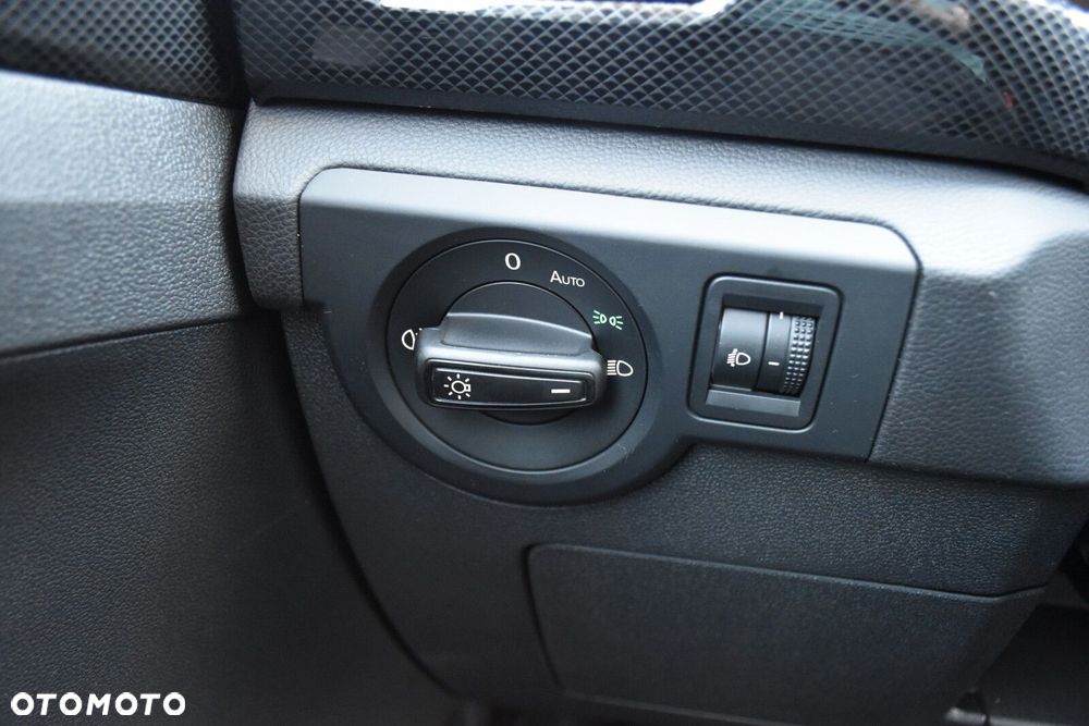 Volkswagen T-Cross 1.0 TSI Life - 25