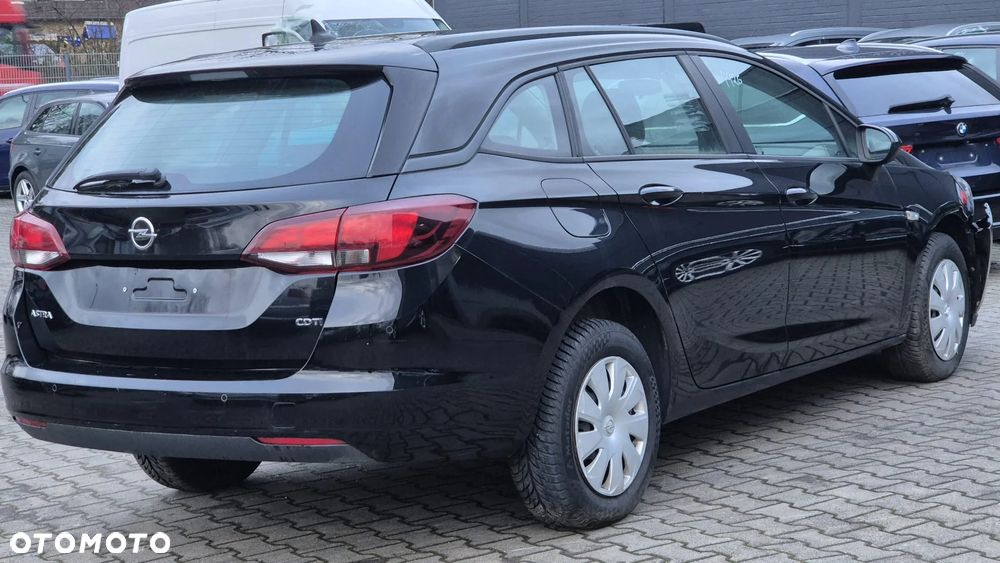 Opel Astra 1.6 CDTI Essentia - 7