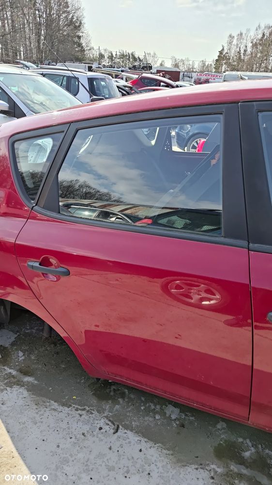 Drzwi tył tylne Lewe, Prawe Kia Ceed - 1