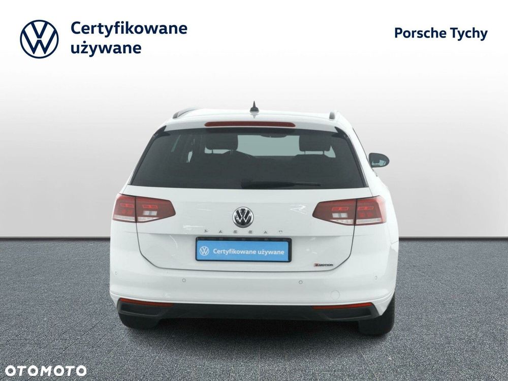 Volkswagen Passat - 27