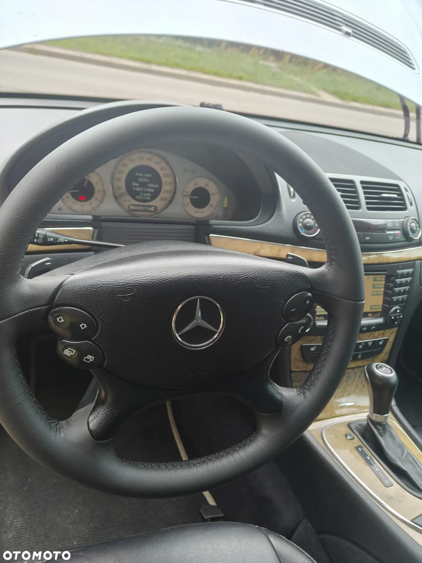 Mercedes-Benz Klasa E 320 CDI Avantgarde - 23