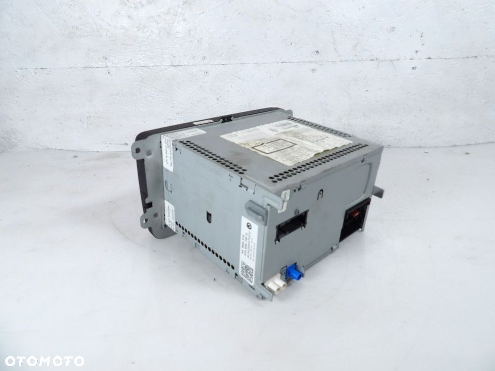 SKODA SUPERB II LIFT RADIO 3T0035192Q - 2