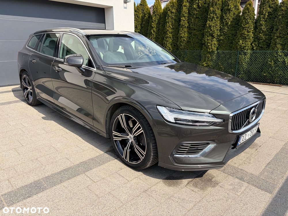 Volvo V60 T6 AWD Recharge Geartronic Inscription - 1