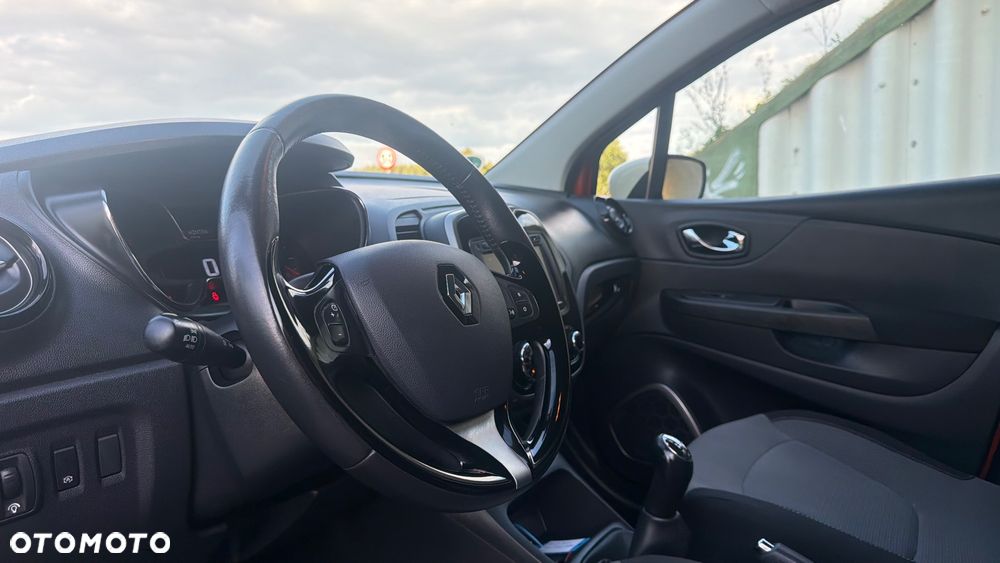 Renault Captur ENERGY TCe 90 Experience - 23