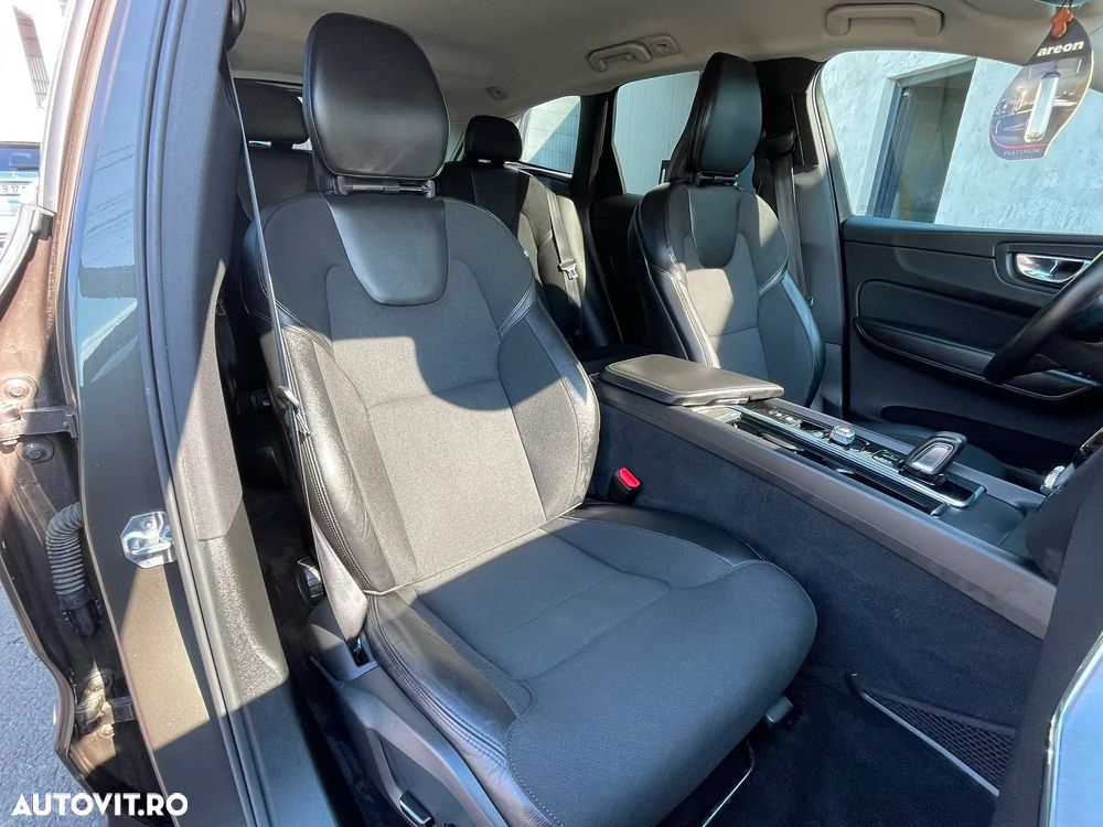 Volvo XC 60 B4 MHEV Inscription - 11