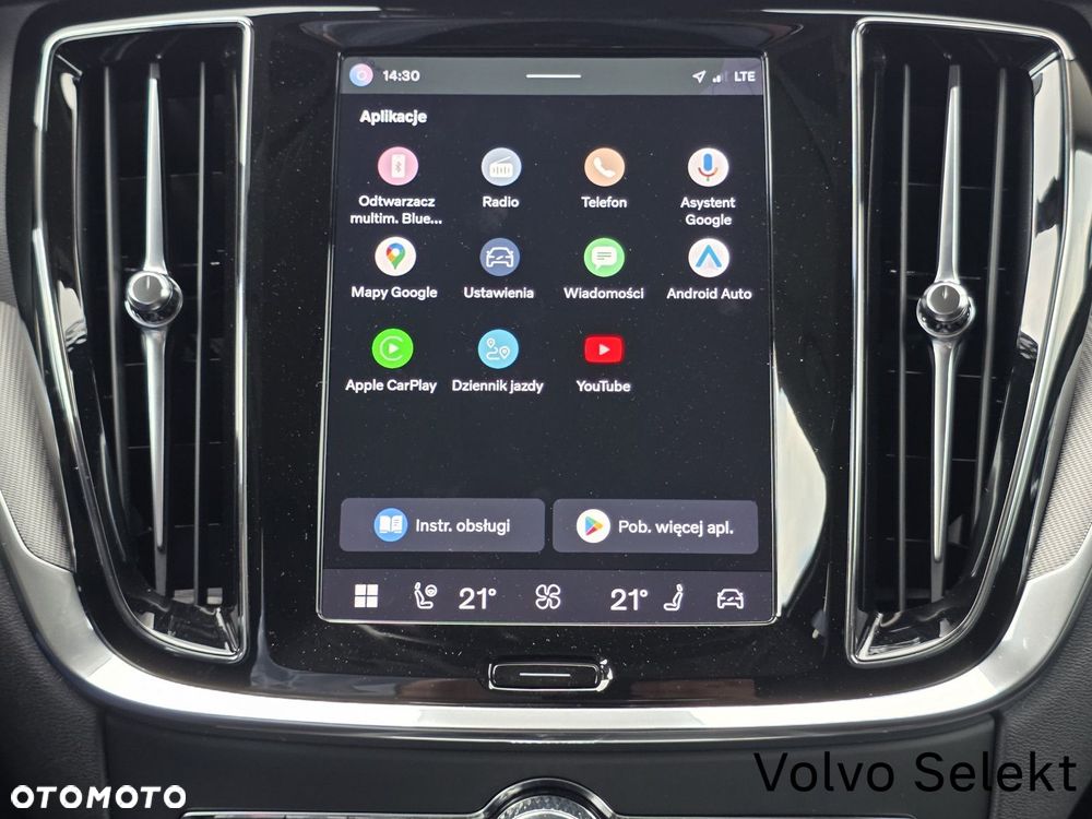 Volvo V60 Cross Country - 24