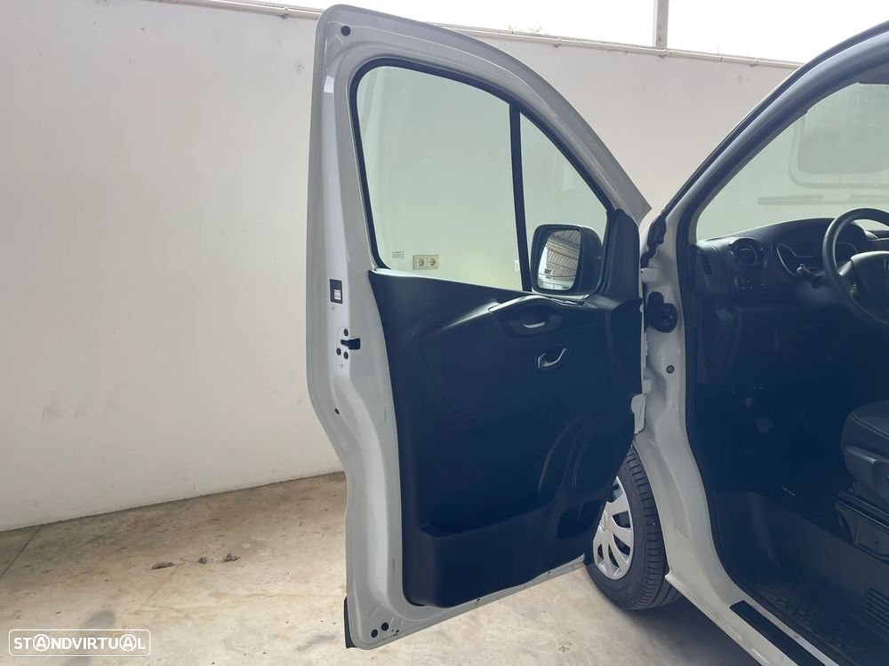 Renault Trafic 2.0 DCI Van L1H1 GRAND CONFORT - 11