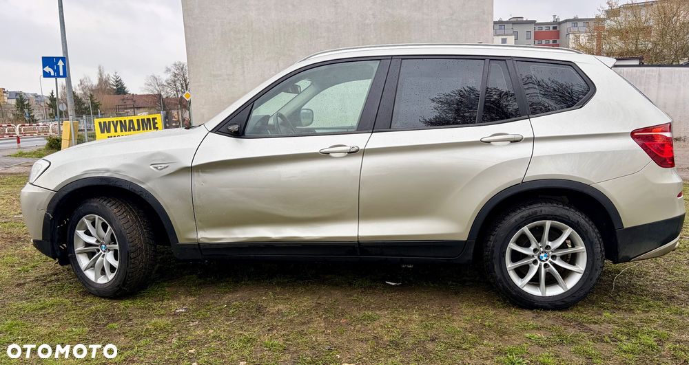 BMW X3 xDrive20d - 21