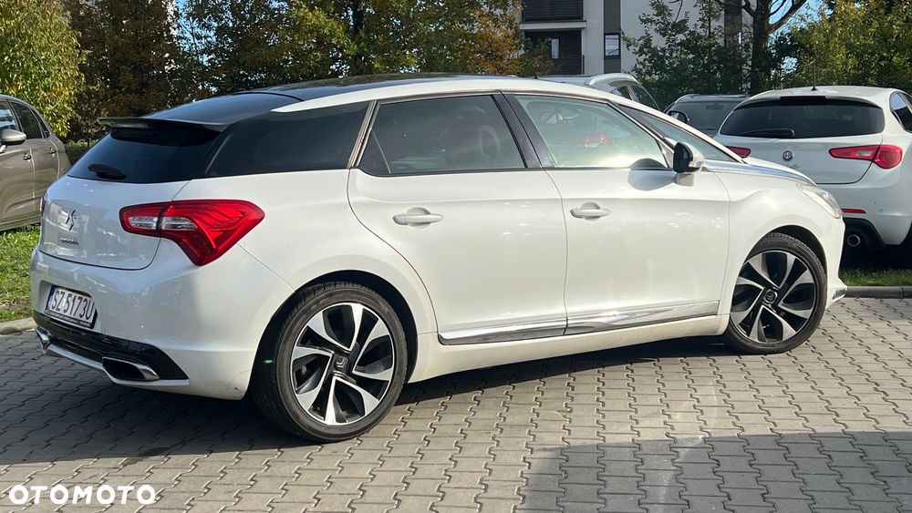 Citroën DS5 HDi 165 SportChic - 8
