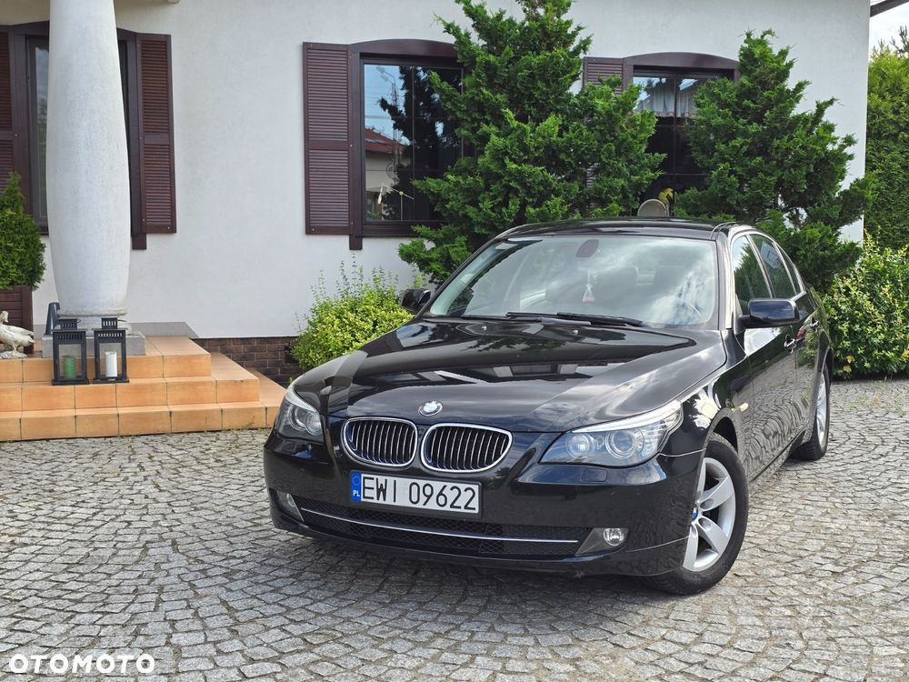 BMW Seria 5 523i - 4