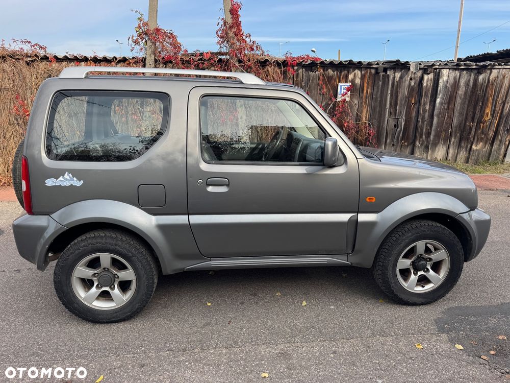 Suzuki Jimny - 10