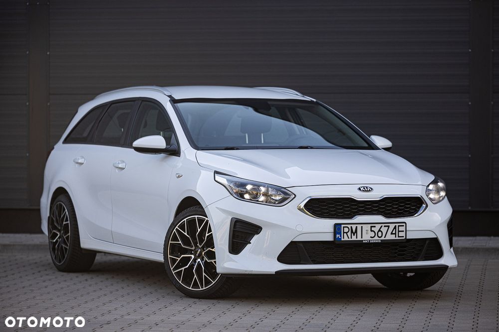 Kia Ceed 1.6 CRDi SCR GT-Line - 1