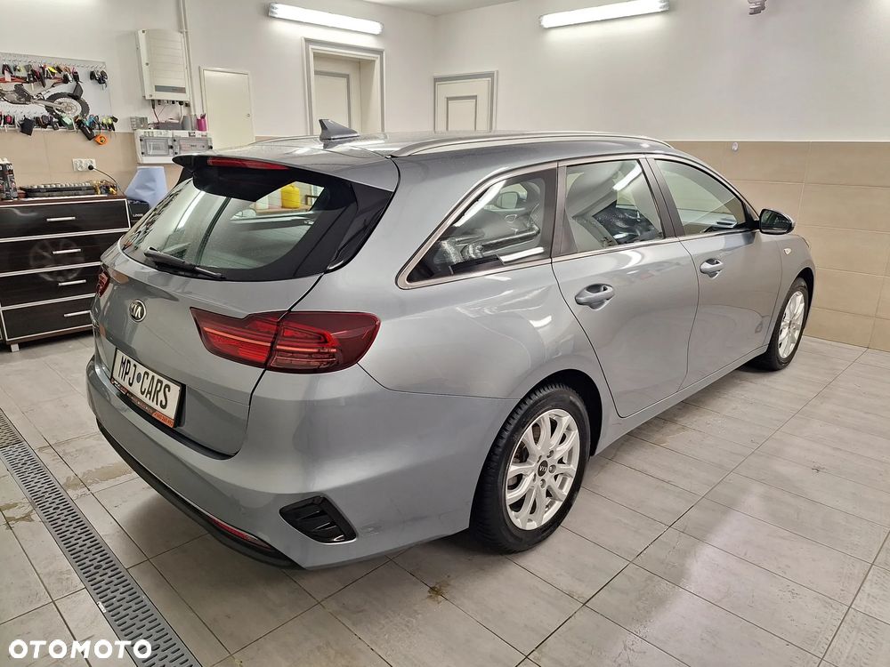 Kia Ceed 1.4 CVVT ISG Dream Team Edition - 13