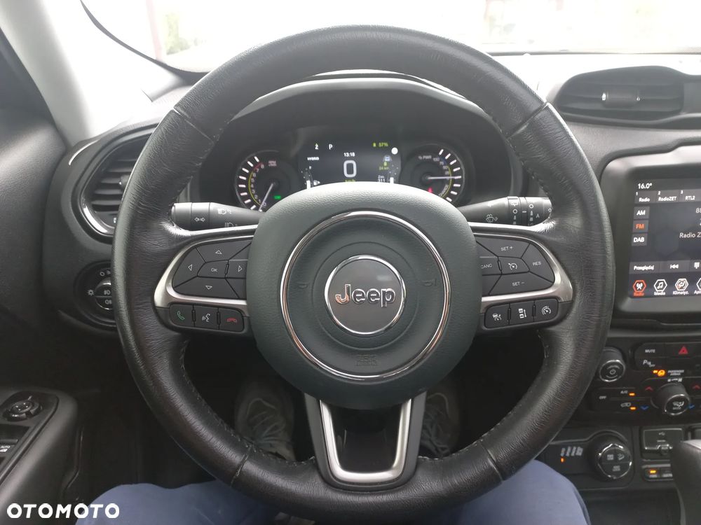 Jeep Renegade 1.3 T-GDI 4xe Automatik Limited - 30