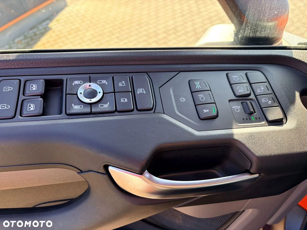 Scania P420 XT 8X4 EURO6 WYWROTKA MEILLER KIPPER 18,5m3 - 24