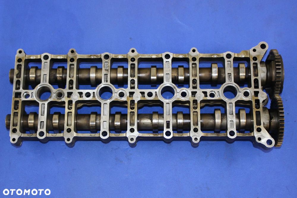 WAŁEK ROZRZĄDU ODSTAWA  BMW N47 E60 E61E81 E82 E83 E84 E90 E91 E92 7797511 8509118WAŁEK ROZRZĄDU BMW N47 E60 E61E81 E82 E83 E84 E90 E91 E92 7797511 8509118 - 2