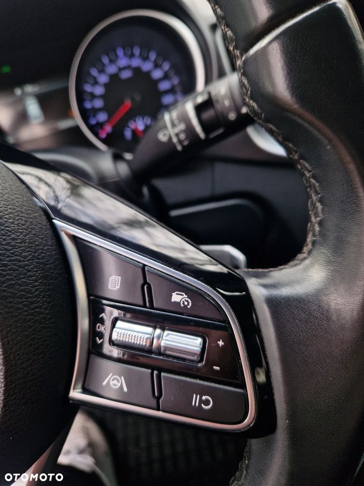 Kia Ceed 1.5 T-GDI M - 23