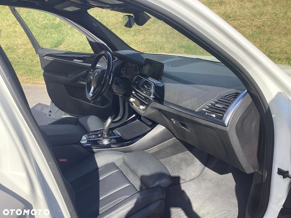 BMW X3 xDrive30i xLine - 25