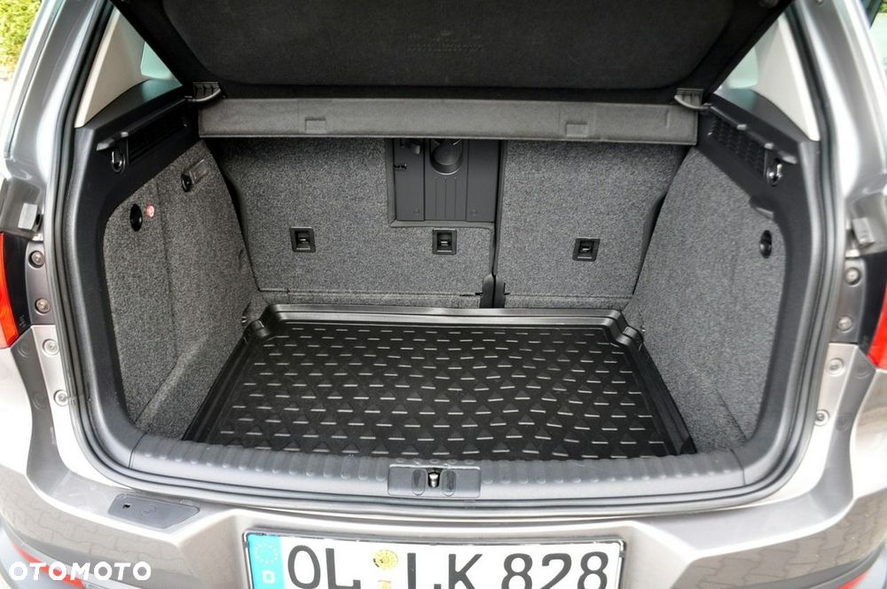 Volkswagen Tiguan - 38