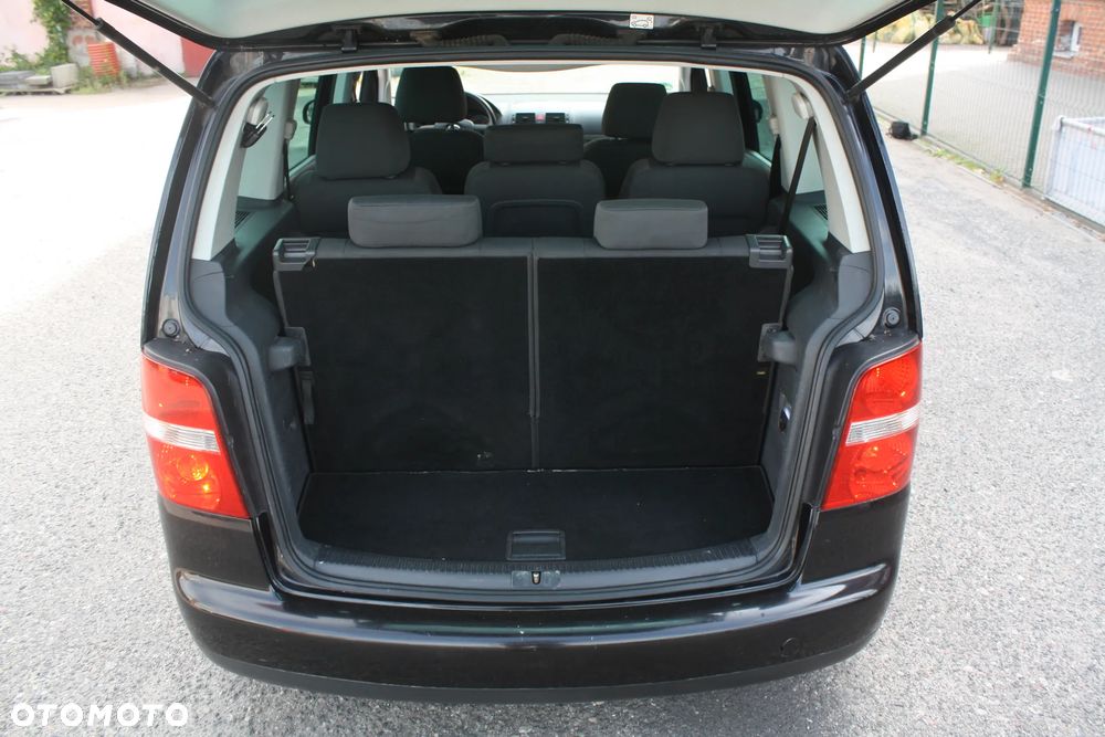 Volkswagen Touran 2.0 TDI United - 9