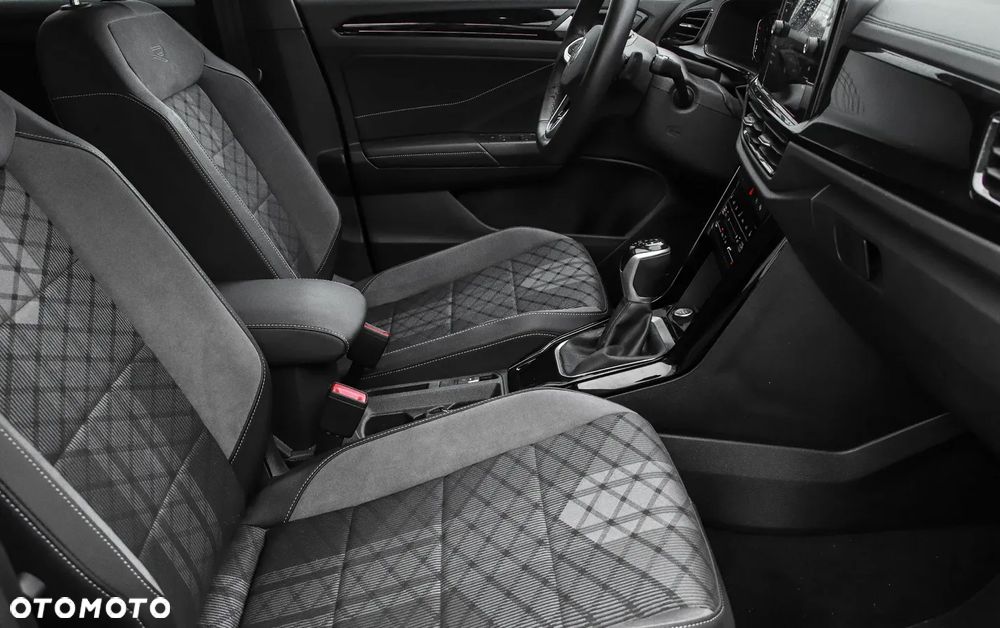 Volkswagen T-Roc 1.5 TSI R-Line DSG - 16