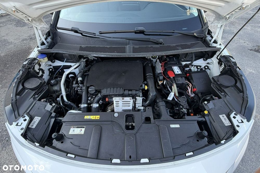 Peugeot 3008 PureTech 130 Stop & Start GPF Active - 3
