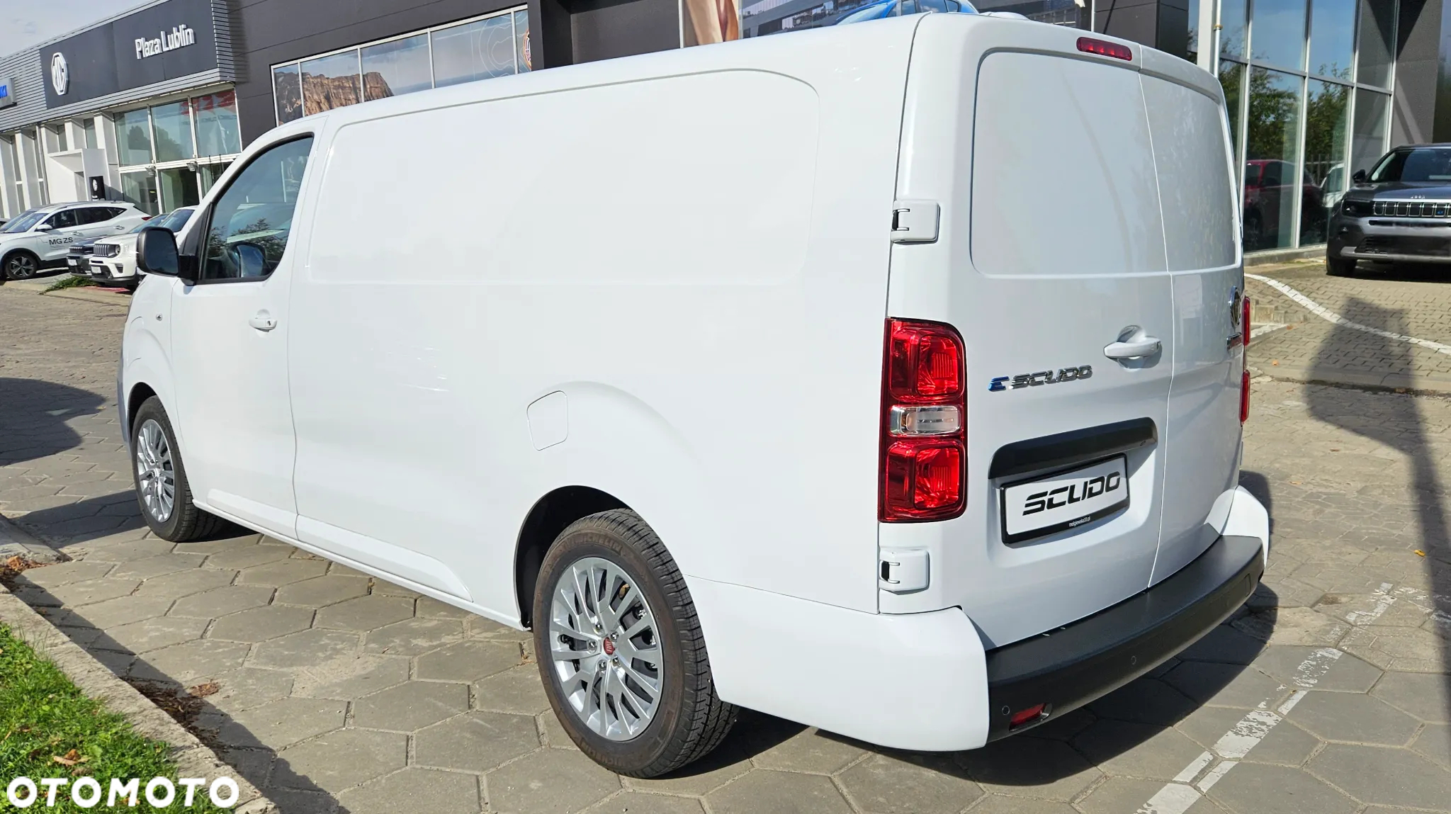 Fiat e-Scudo Maxi 136 KM 75 kWh - 4
