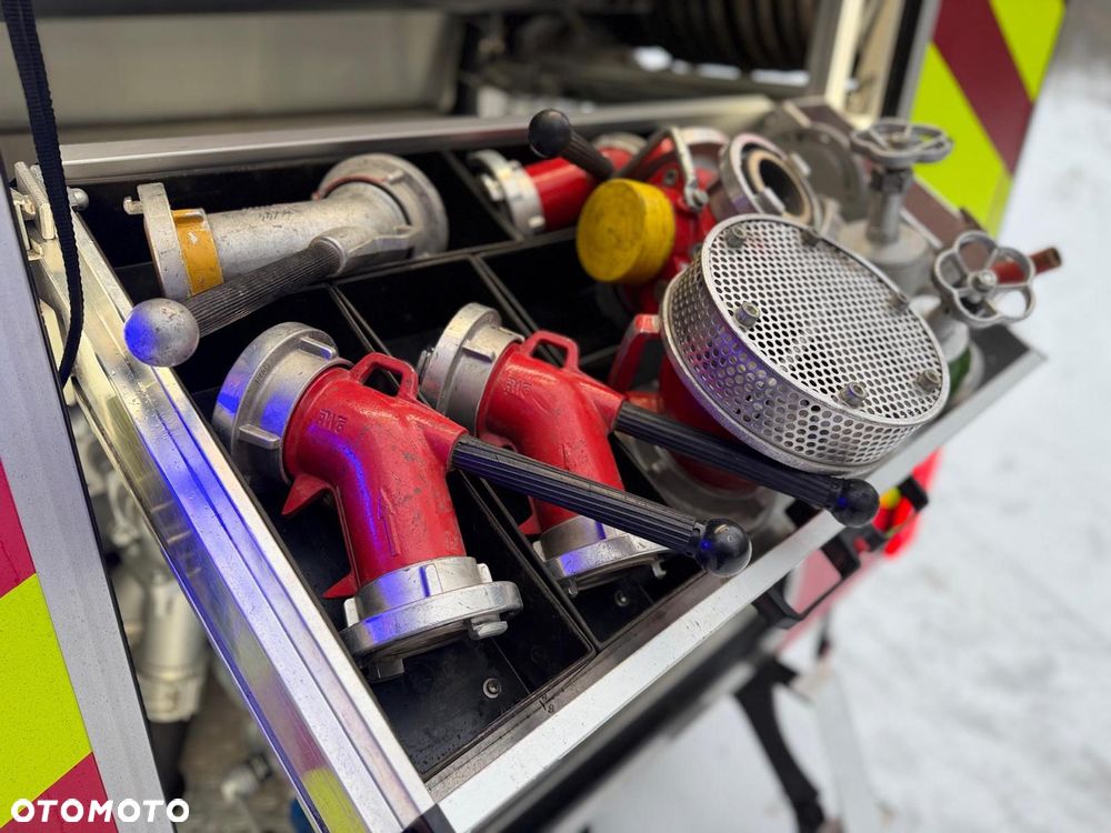 MAN Straż pożarna, Pojazd pożarniczy, Wóz strażacki, MAN L80 średni GBA 4x4 CNBOP, wyciągarka, 3000l wody, reduktor, blokady, mosty - 13