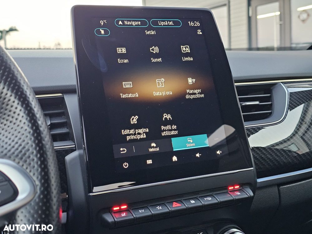 Renault Arkana E-TECH Hybrid RS Line - 24