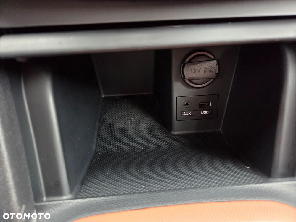 Hyundai i10 1.0 blue Style - 27