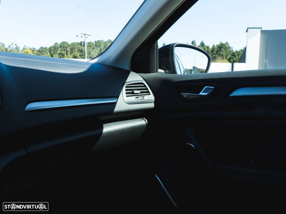 Renault Mégane Sport Tourer ENERGY dCi 110 Start & Stopp Bose Edition - 17