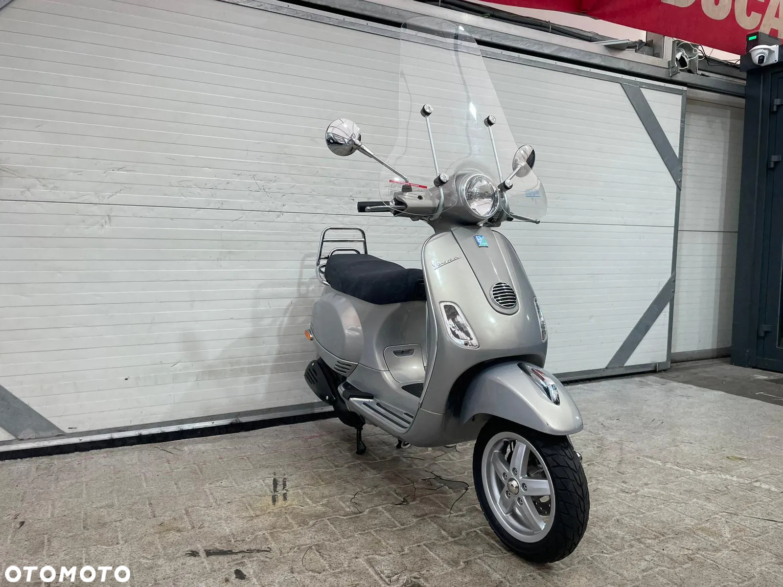 Piaggio Vespa - 4