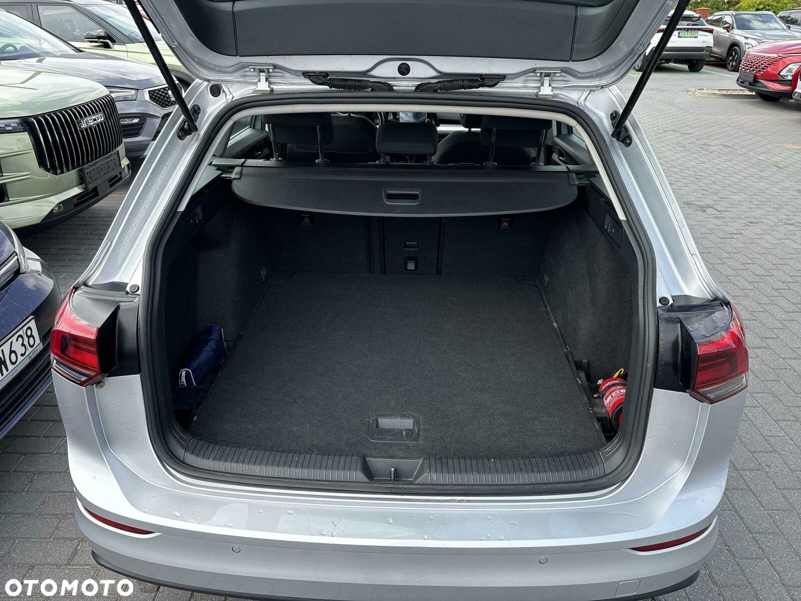 Volkswagen Golf VIII 1.5 TSI EVO Life - 27