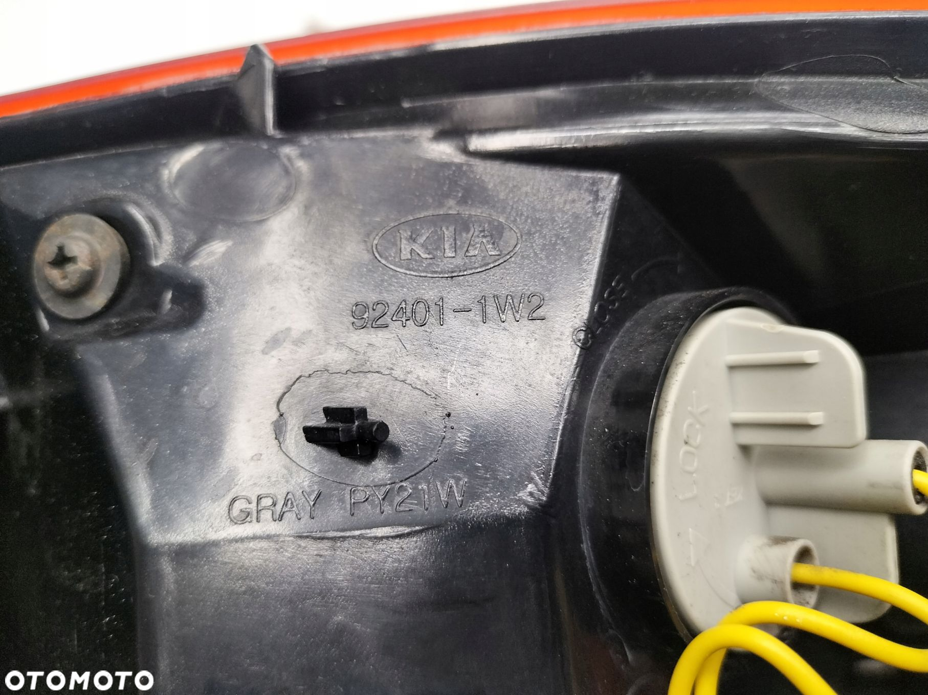 LAMPA LEWY TYŁ KIA RIO III 92401-1W2 - 6