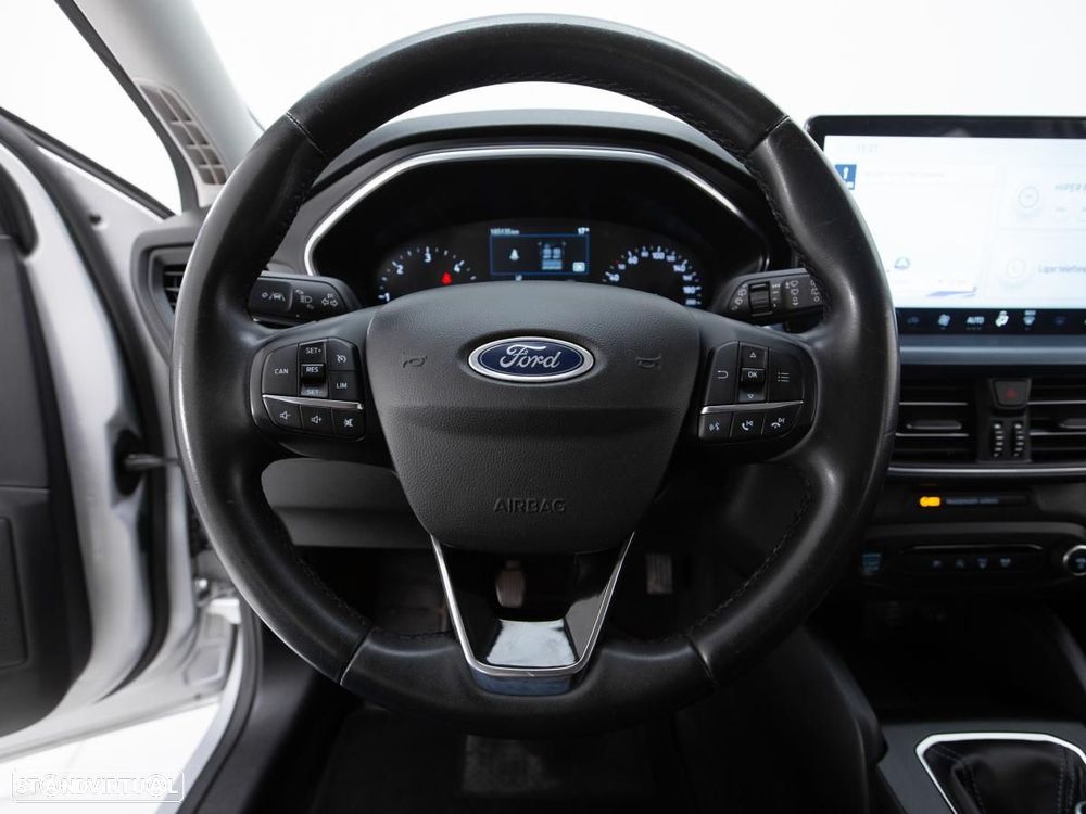 Ford Focus SW 1.5 TDCi EcoBlue Active - 16